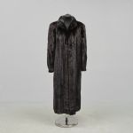 610919 Mink coat